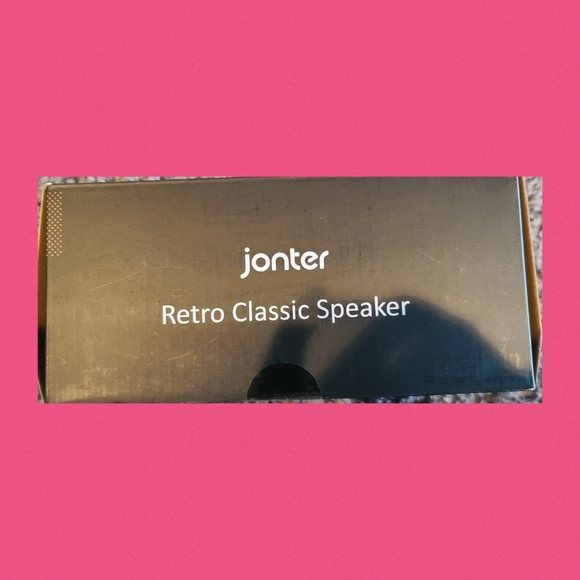 NIB Jonter Retro Classic Speaker in BLUE - Picture 3 of 5